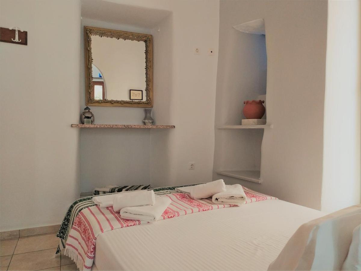 Pallada Rooms Tínos Eksteriør billede