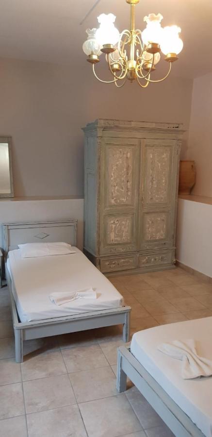 Pallada Rooms Tínos Eksteriør billede